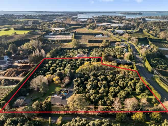 55 Plummers Point Road, Whakamarama