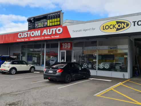 Courtenay for Sale or Lease.