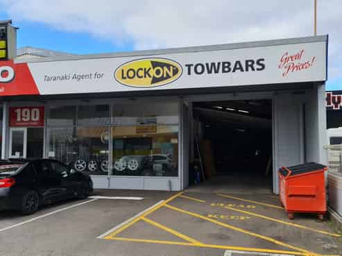Courtenay for Sale or Lease.