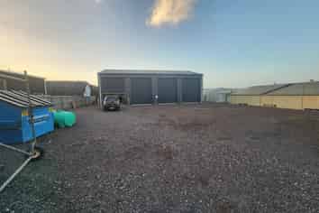 NEW PRICE: Buy Leased OR Vacant
