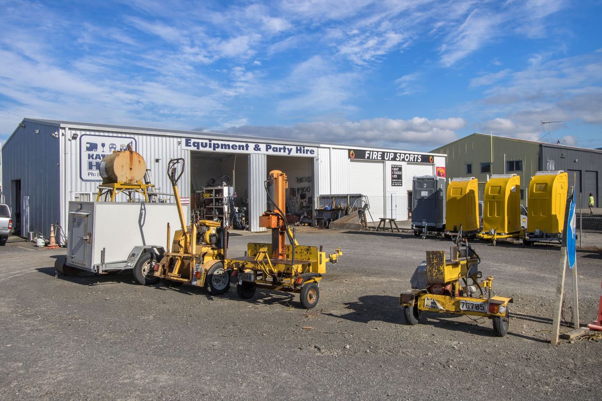 Owner Operator-Hire Business - Vaade 2