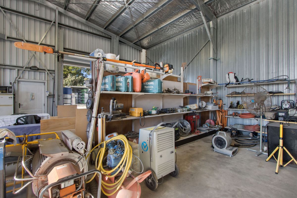 Owner Operator-Hire Business - Veel