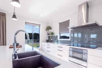 30 Admiralty Drive, Haruru