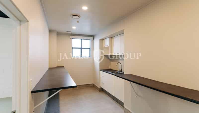 13-15 Margot Street, Epsom