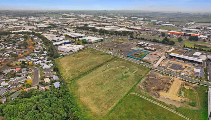 31-33 Karewa Place, Pukete