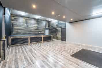 900sqm Building For Lease