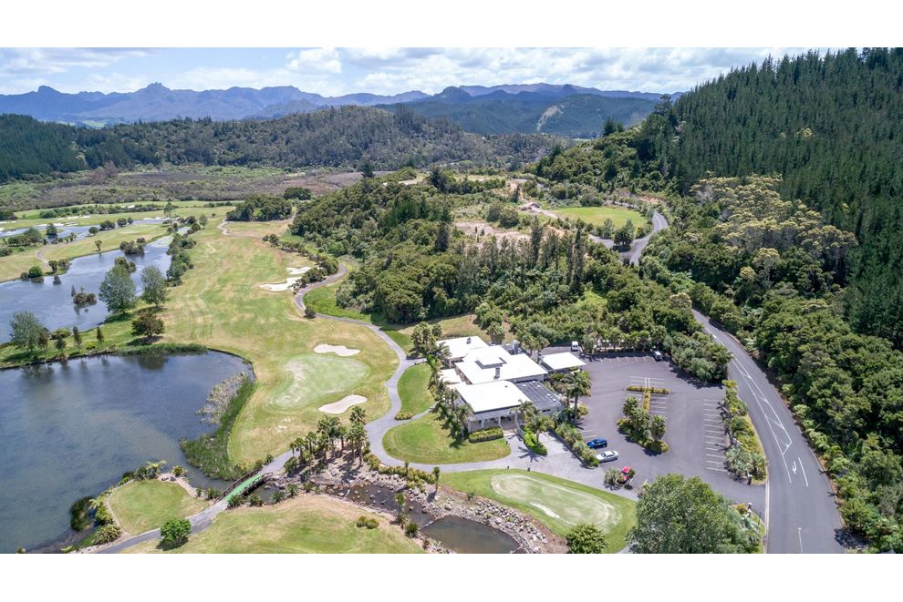 For sale 100 Augusta Drive, Pauanui realestate.co.nz