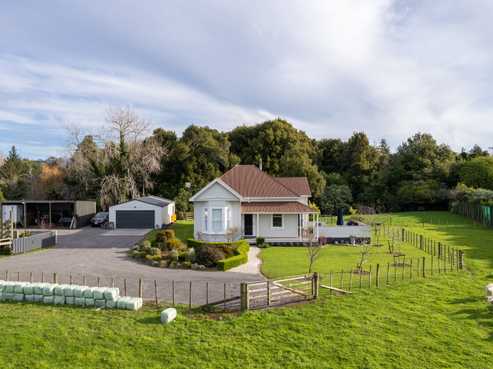 458 Mountain Road, Lepperton