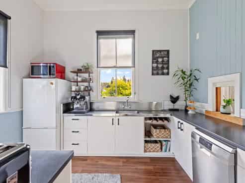 458 Mountain Road, Lepperton