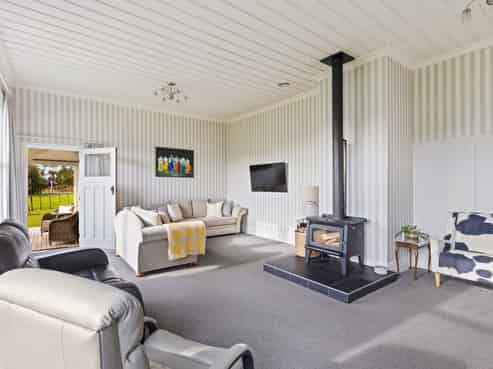 458 Mountain Road, Lepperton