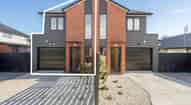 Open gallery