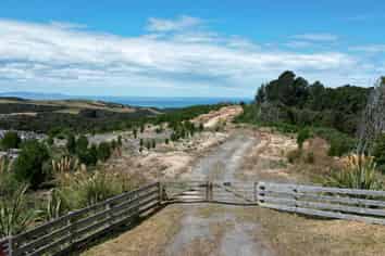 528 Taieri Beach Road, Taieri Beach