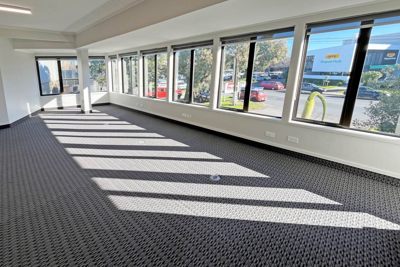 TIDY OFFICE IN ONEHUNGA - View 4