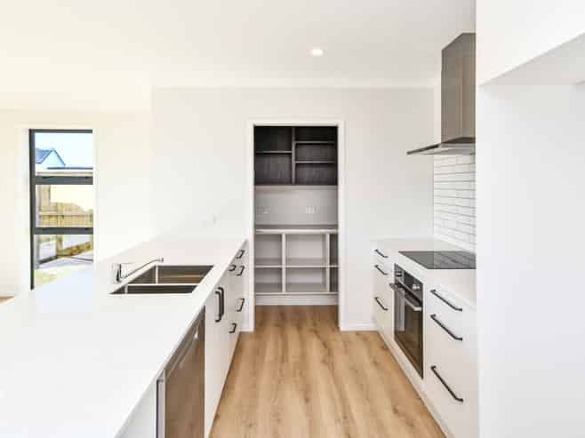 32 Korowhiti Road, Clarks Beach