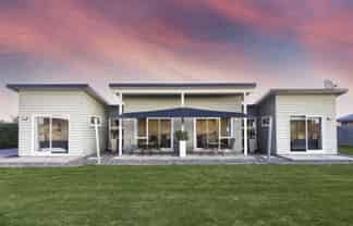 1 Pemberton Drive, Amberley