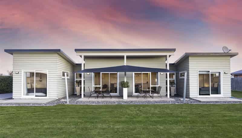 1 Pemberton Drive, Amberley