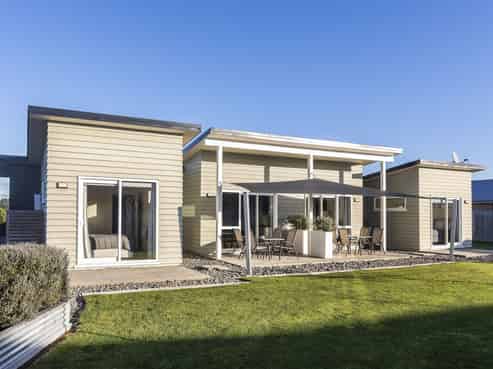 1 Pemberton Drive, Amberley