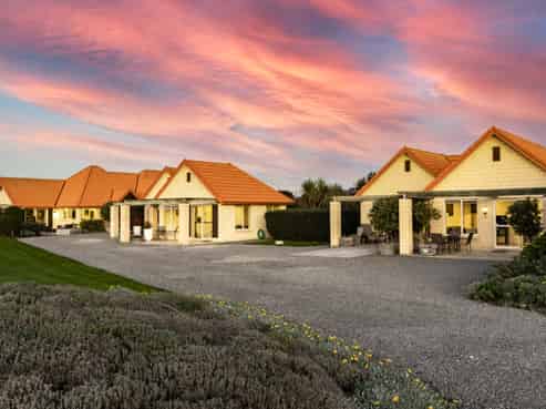 34 Amberley Beach Road, Amberley