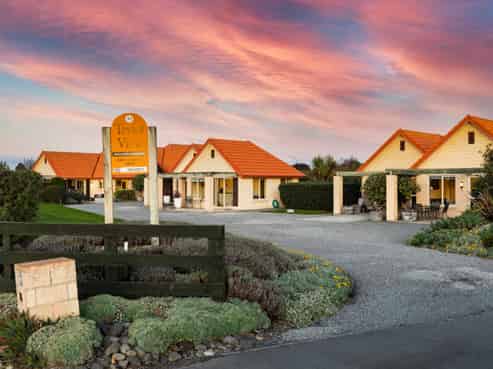 34 Amberley Beach Road, Amberley