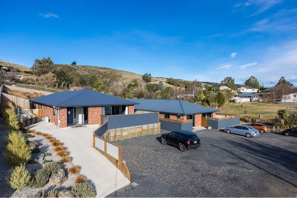 For sale 7 and 9 Douglas Street, Allanton realestate.co.nz