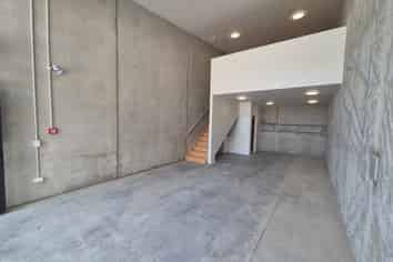 Versatile Commercial Warehouse in Nikau Junction 