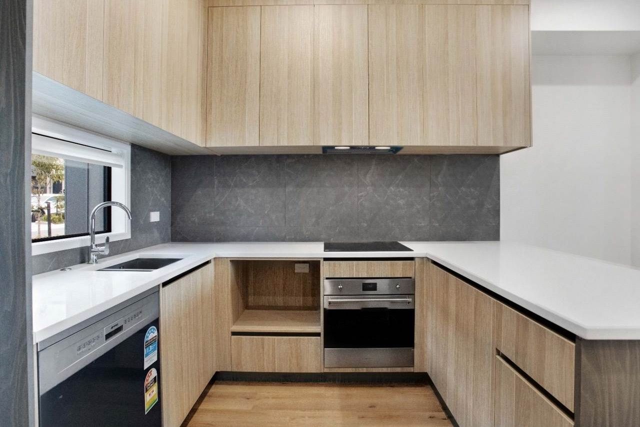 Thoughtful Design & Meticulously Built, Brand New! - Aanzicht 4