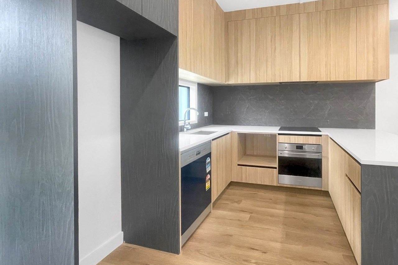 Thoughtful Design & Meticulously Built, Brand New! - Aanzicht 5