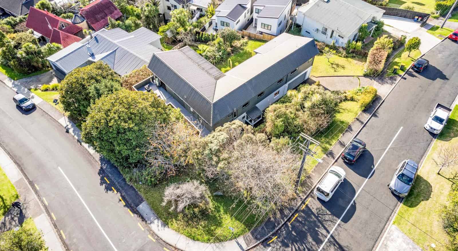 85 Penzance Road, Mairangi Bay, North Shore City For Sale