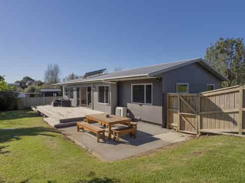 50 Te Punga Road, Whangapoua