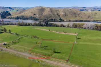 26 River Road, Otane