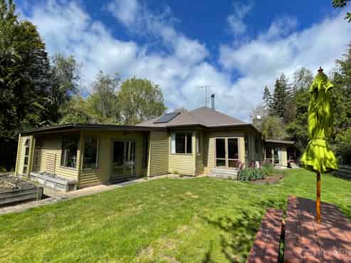 173 Westdale Road, Redwood Valley