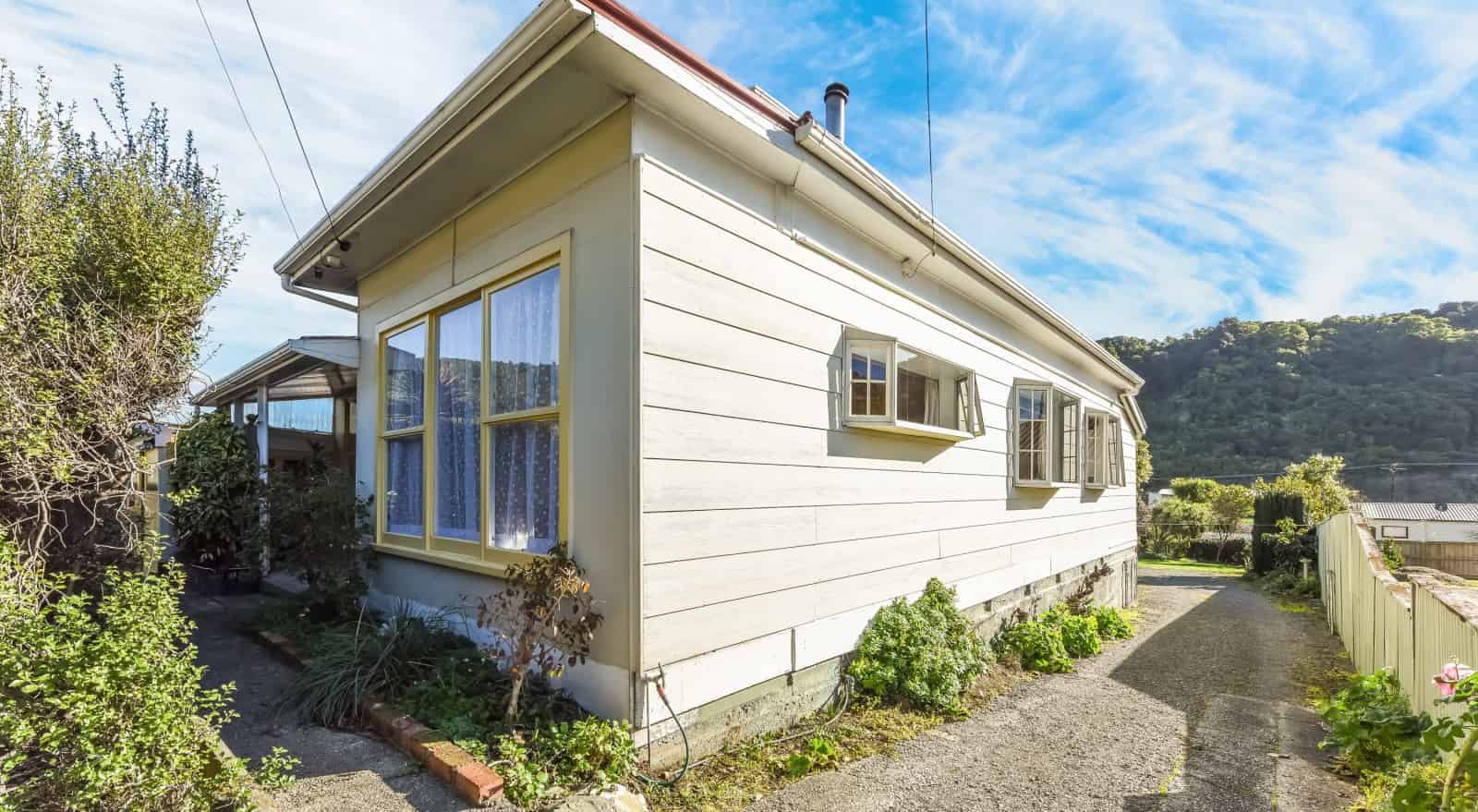 83 Waikawa Road, Picton, Marlborough For Sale realestate.co.nz