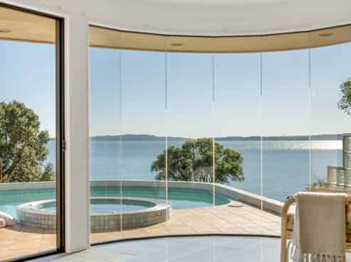 24 Omana Esplanade, Maraetai