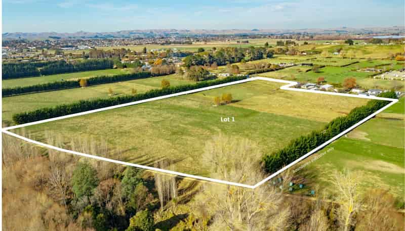 2460 State Highway 2, Waipukurau