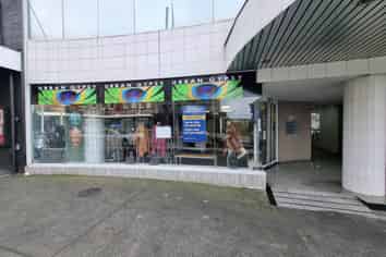 HOT DEAL ON 120M² SPACE - $70/DAY! 
