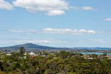 41/241 Hinemoa Street, Birkenhead