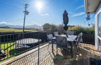1060 & 106 Coast Road, KARITANE
