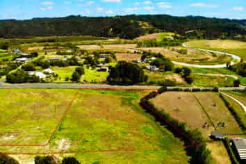 9 Anderson Road, Kaukapakapa