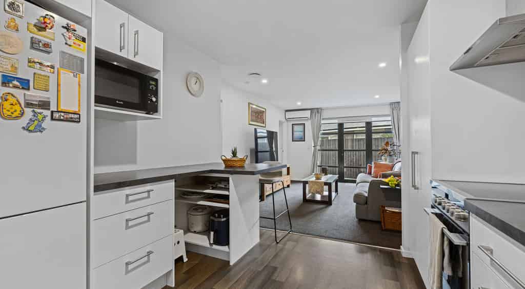 2/58 Geraldine Street, Edgeware, Christchurch City For Sale