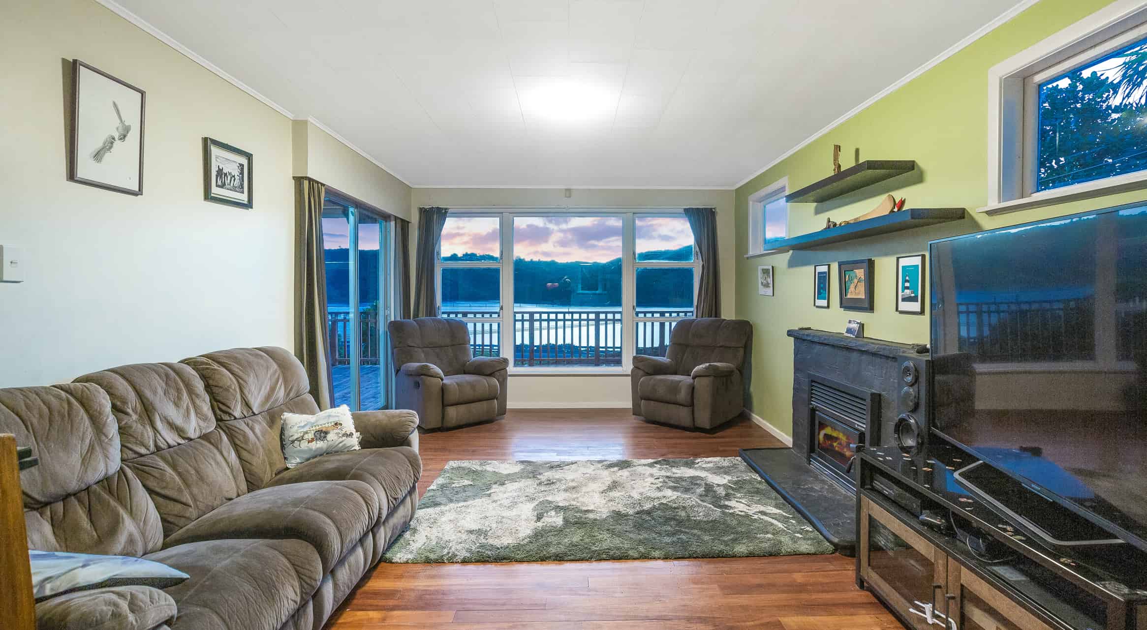 32 Papakowhai Road, Papakowhai, Porirua City For Sale realestate.co.nz