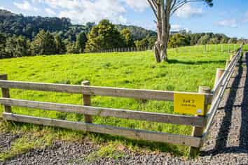 433 Crane Road, Kauri