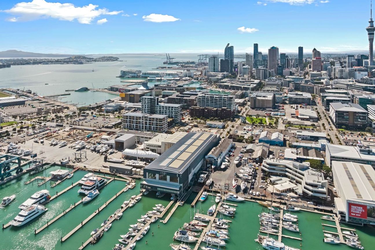 OFFICE WITH STUNNING SEA VIEWS - Vista 6