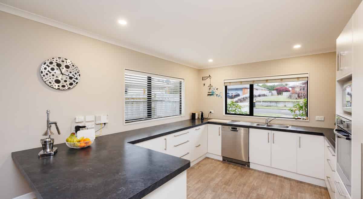 91 Fraser Drive, Feilding, Manawatu For Sale realestate.co.nz