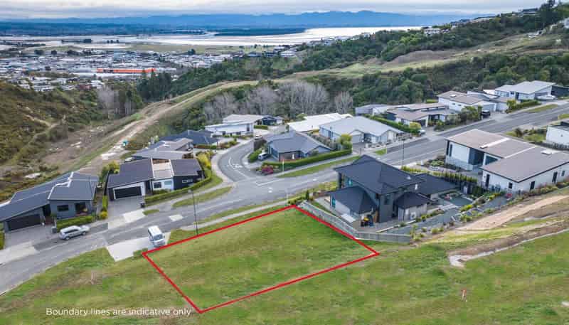401 Princes Drive, Britannia Heights