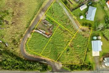 8 Teachers Road, Broadwood