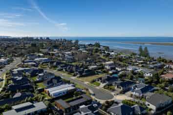 15 Puketutu Grove, Motueka
