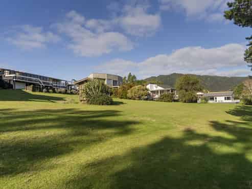 12 Sheppard Ave, Pauanui