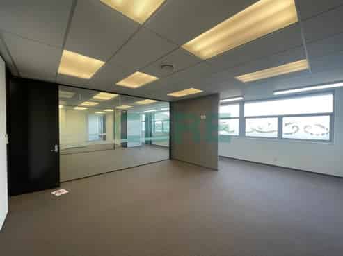 CBRE - Affordable Wiri Office
