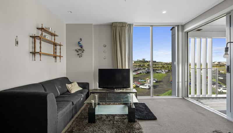 305/7 Kaipiho Lane, Albany