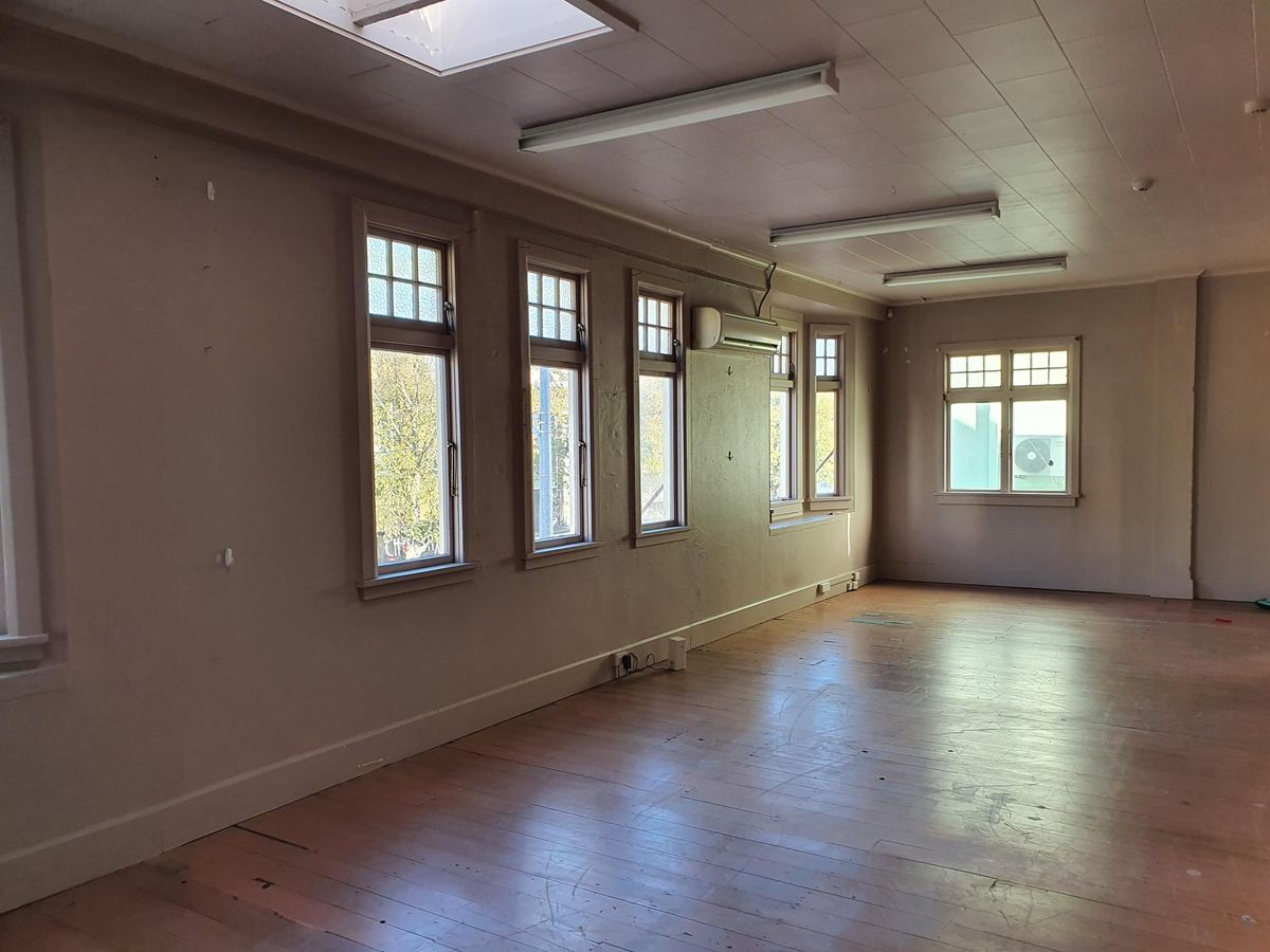 Central City Studio Office Suite For Lease - Ansicht 2